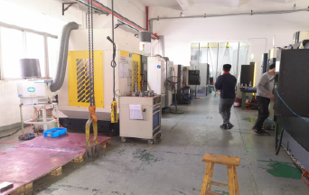深圳塑膠模具廠-拒打價格戰(zhàn)，專心做好品質