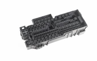高精度注塑成型如何解決電動汽車零部件挑戰(zhàn)？